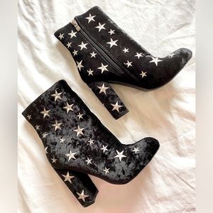 SOLD— Wild Diva Black and Silver Star Heel Boots size 7